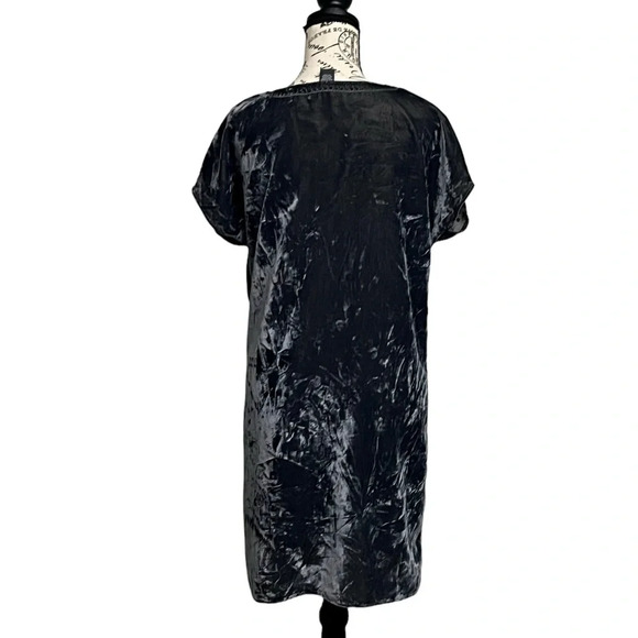 Chelsea & Theodore Black Crushed Velvet Embroidered Mini Dress Women’s S - Picture 5 of 10